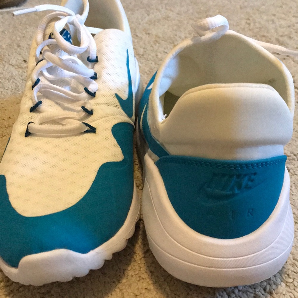 Nike air